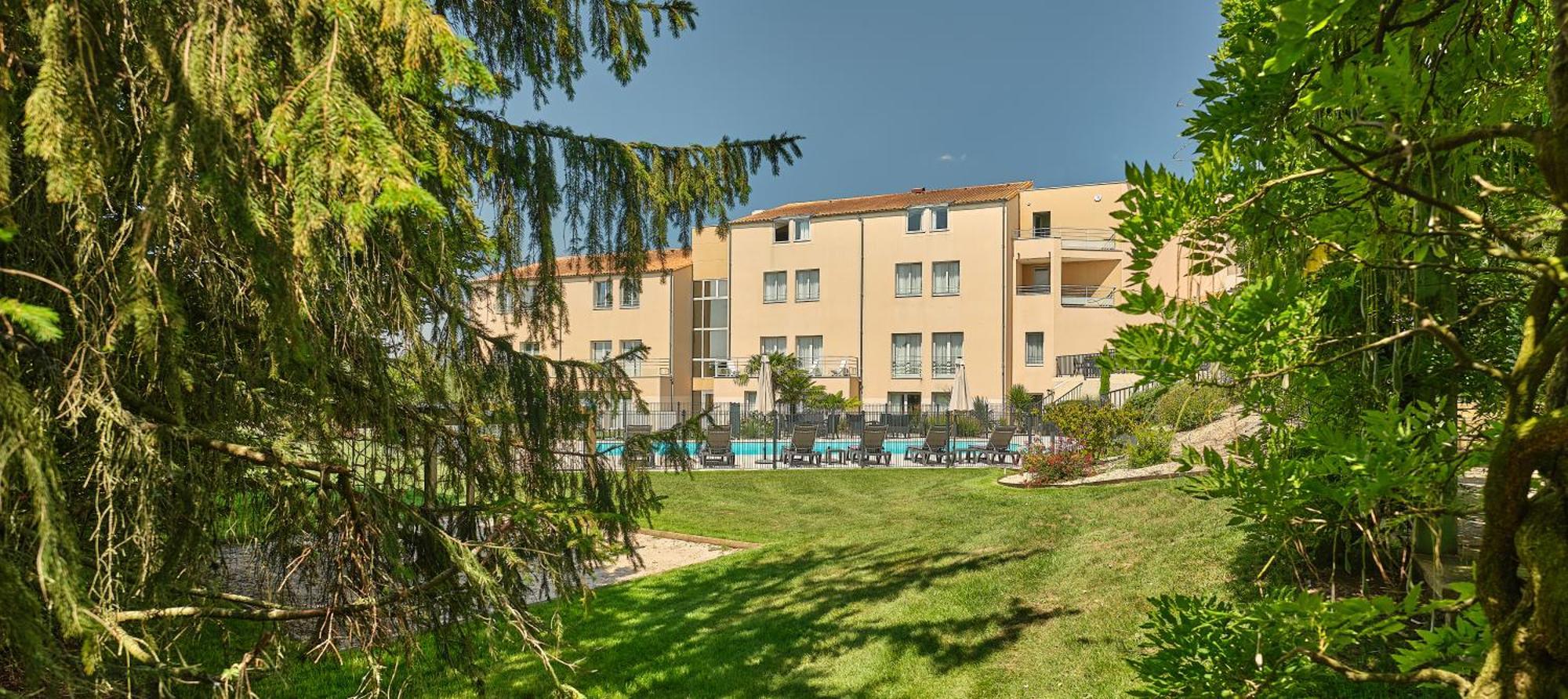 Logis Hotel Restaurant Aloe Les Herbiers Exteriér fotografie
